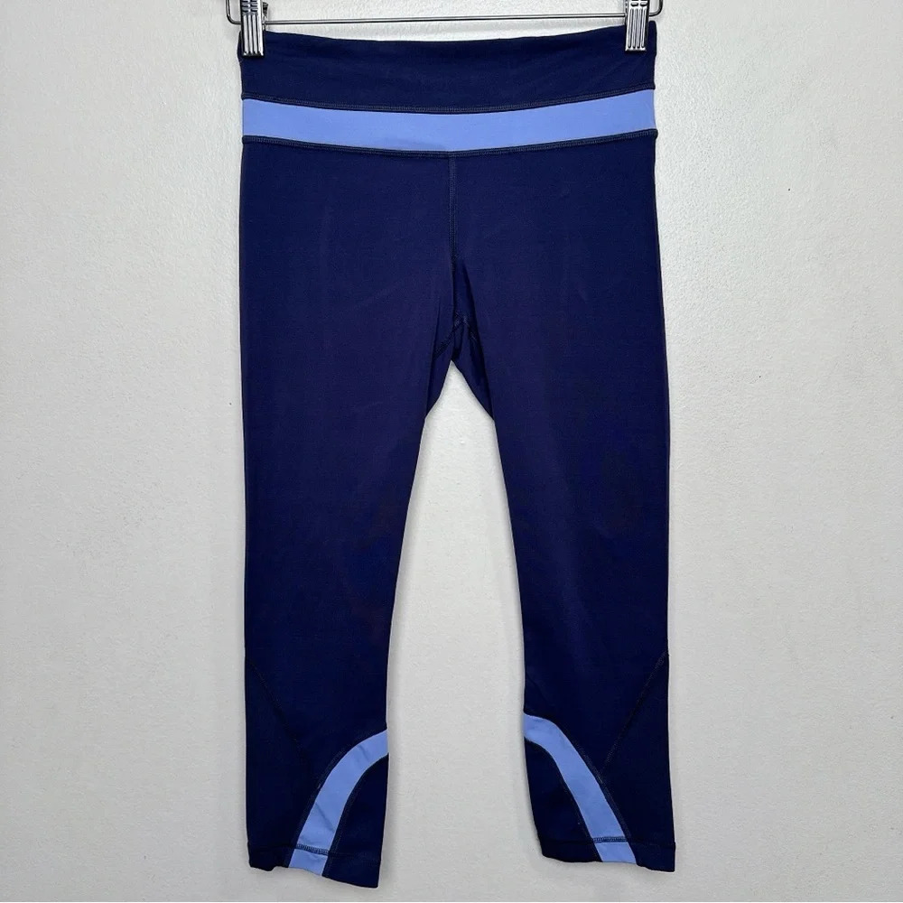 Lululemon Womens 4 Run Inspire Crop II Cadet Blue Lullaby - Picture 2 of 14